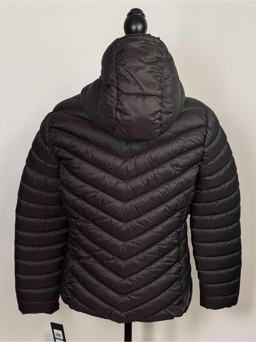 NWT Tommy Hilfiger Black Chevron Puffer Jacket Hooded Packable Large TW5MPC30 - Picture 4 of 12